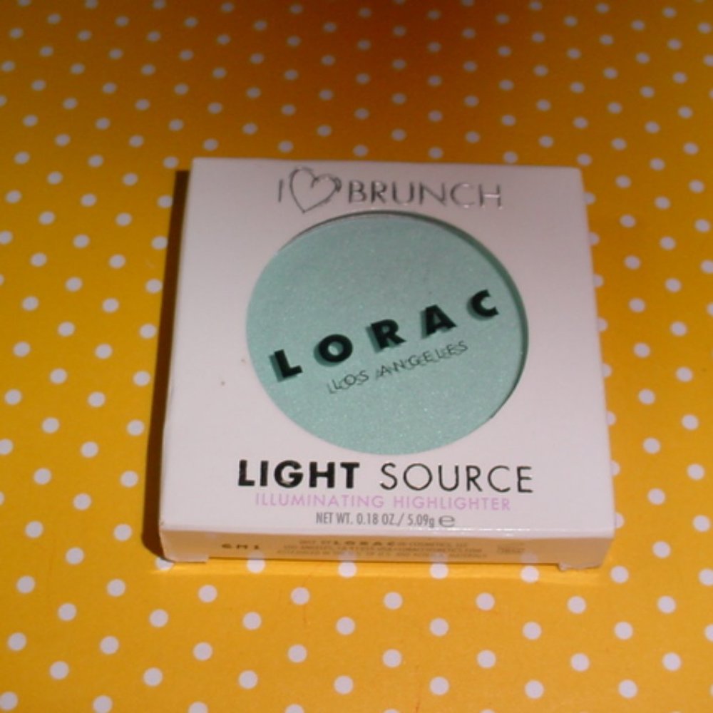 LORAC NIB Illuminating Highlighter LIMELIGHT